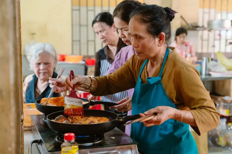 The Collective Table: How Community-Authored Cookbooks Are Rewriting the Economics of Culinary Knowledge